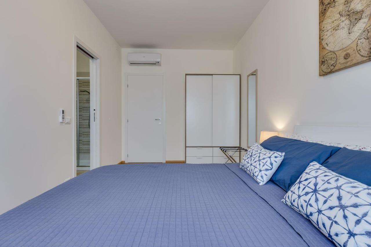 Rooms Vidar Train Station Marghera Buitenkant foto